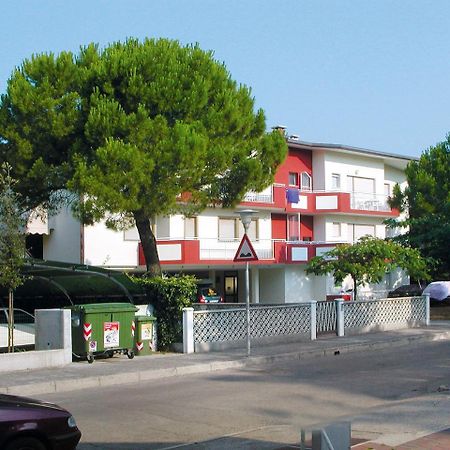 Appartamenti Massimo Bibione Exterior foto